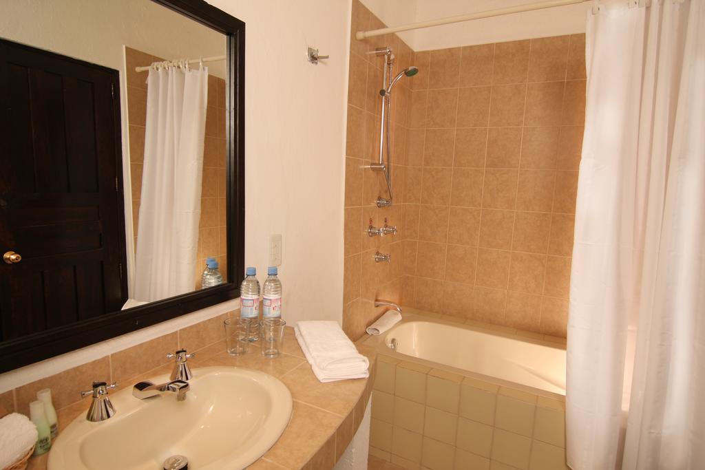 Hotel Villa Del Villar Querétaro Exteriör bild